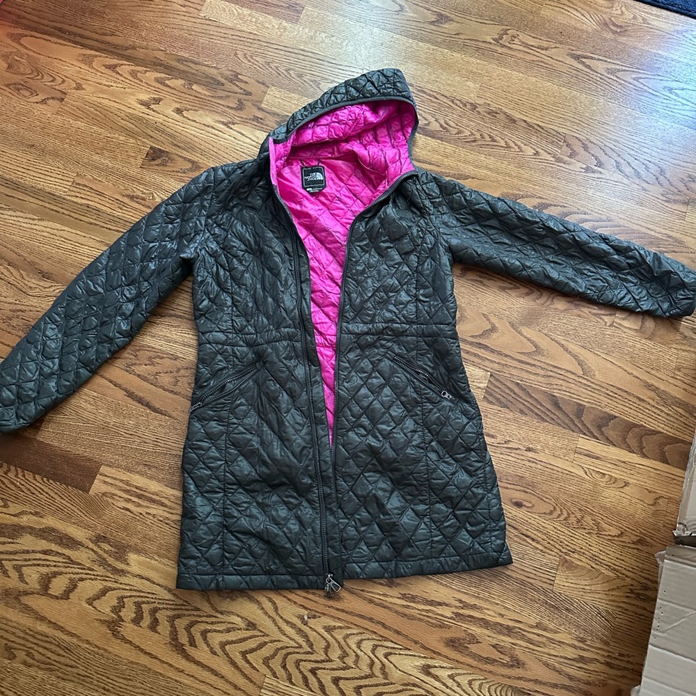 The North Face Women's Black Quilted Puffer with Pink Lining